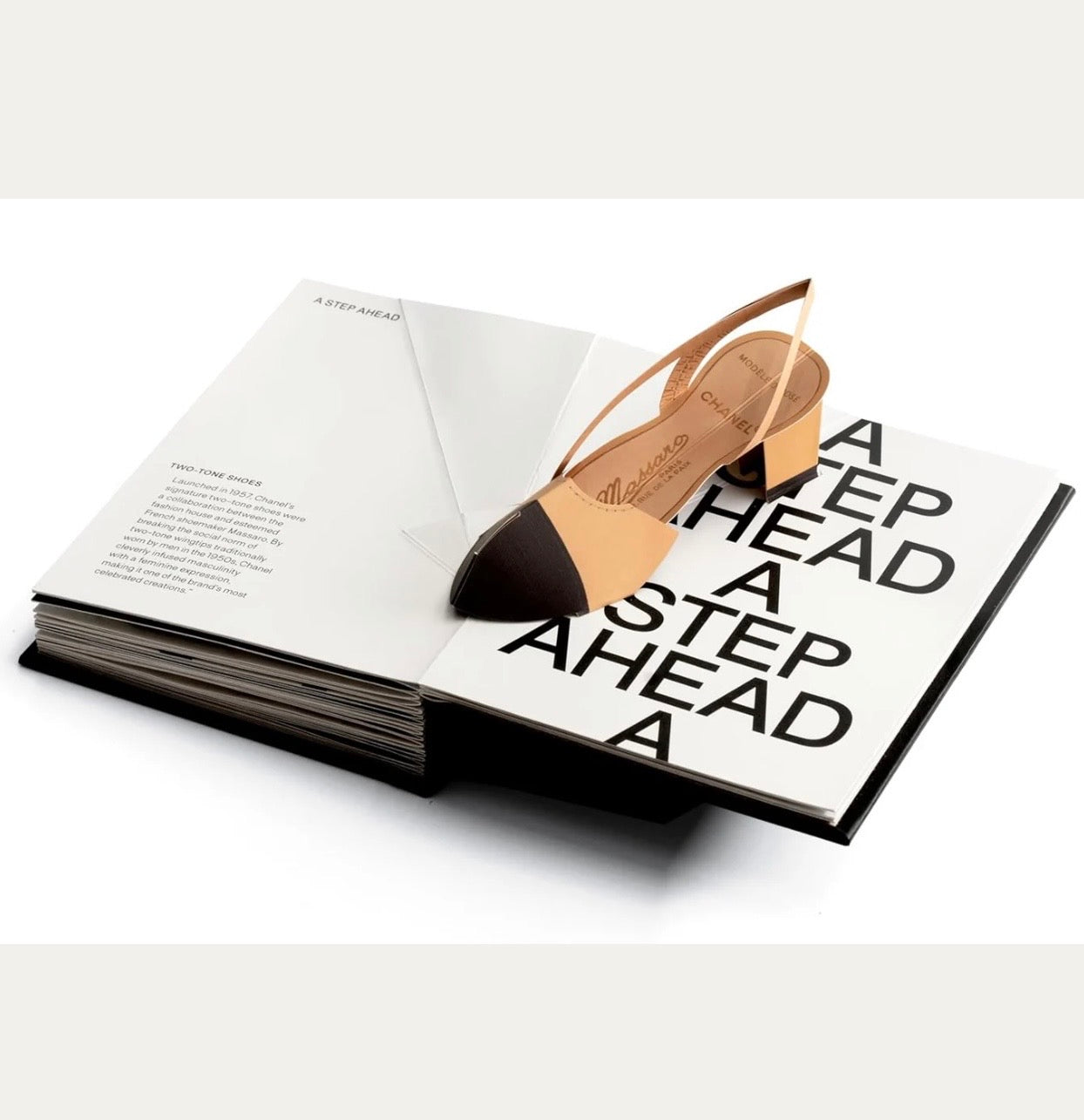 Fashion Unfolded - Pop-Up Chanel